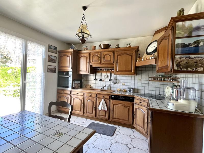 Maison traditionnelle - 109 m² - 4 pièces