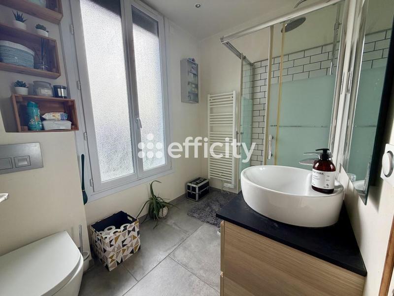 Pavillon - 120 m² - 5 pièces