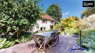 Maison - 177 m² - 7 pièces