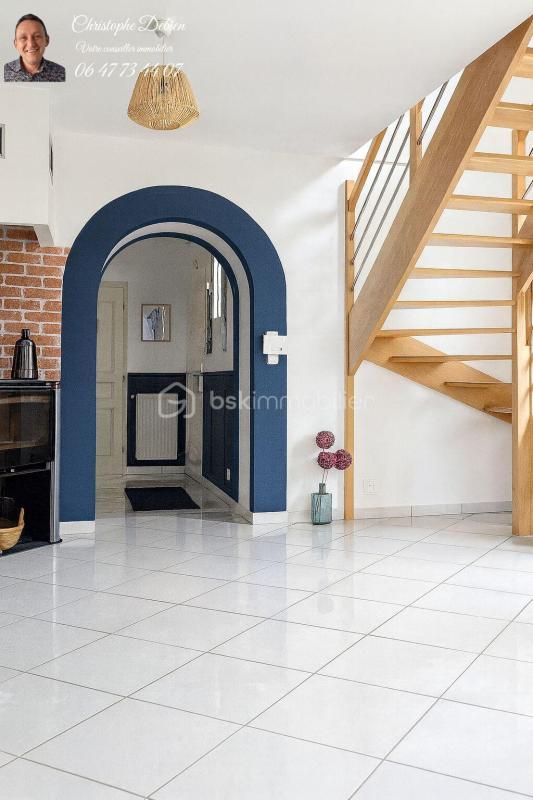 Maison traditionnelle - 141 m² - 7 pièces