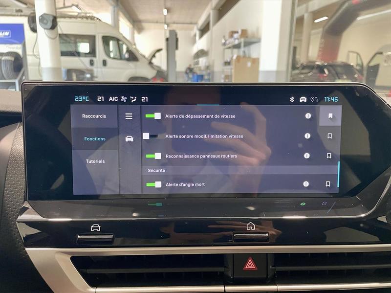 Citroën C4 III (2) 1.2 Hybrid 145 Dcs6 Max