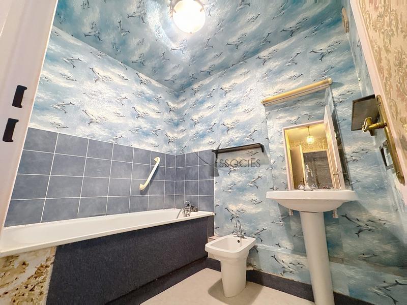 Appartement - 75 m² - 3 pièces