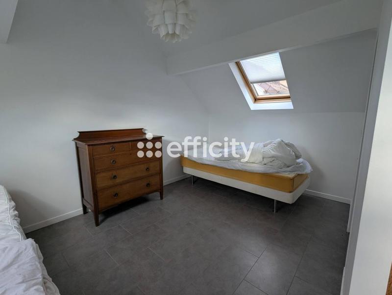 Maison - 151 m² - 6 pièces