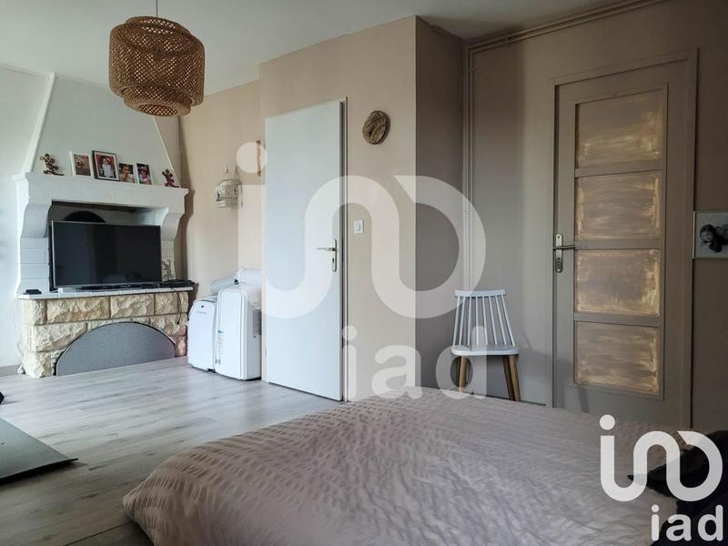 Maison - 212 m² - 8 pièces