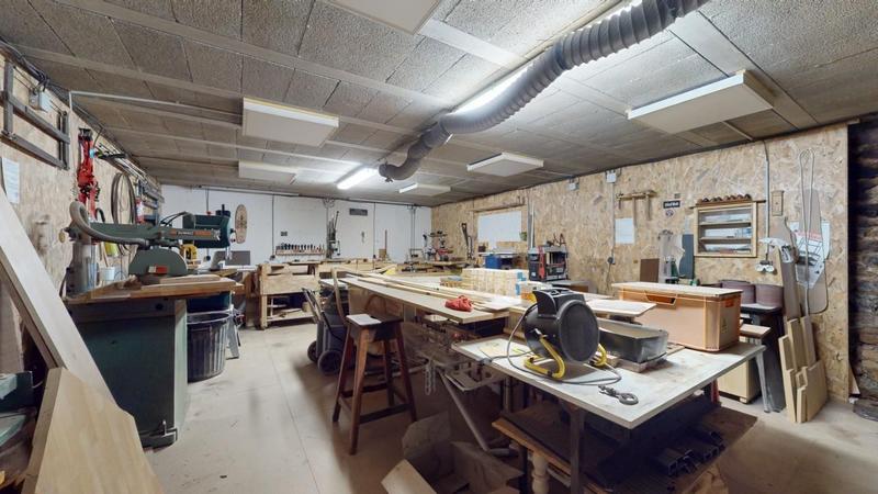 Maison - 240 m² - 5 pièces