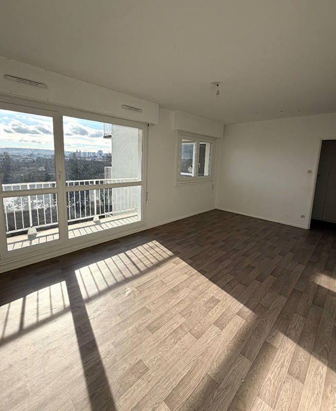 Appartement - 91 m² - 4 pièces