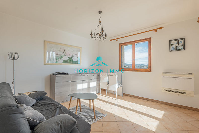 Villa - 136 m² - 6 pièces