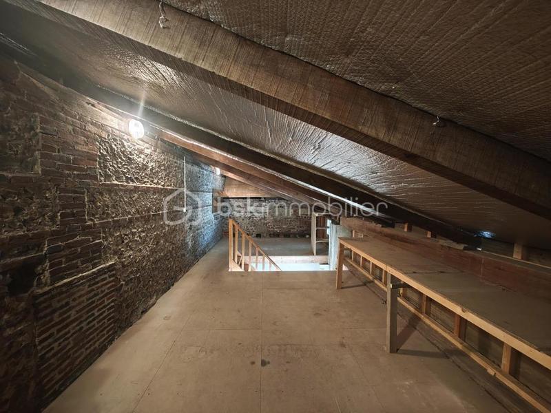 Maison de ville - 210 m² - 9 pièces