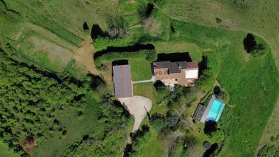 Propriété - 390 m² - 8 pièces