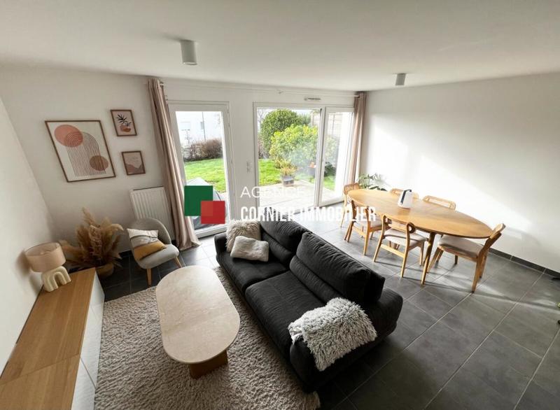 Pavillon - 84 m² - 4 pièces