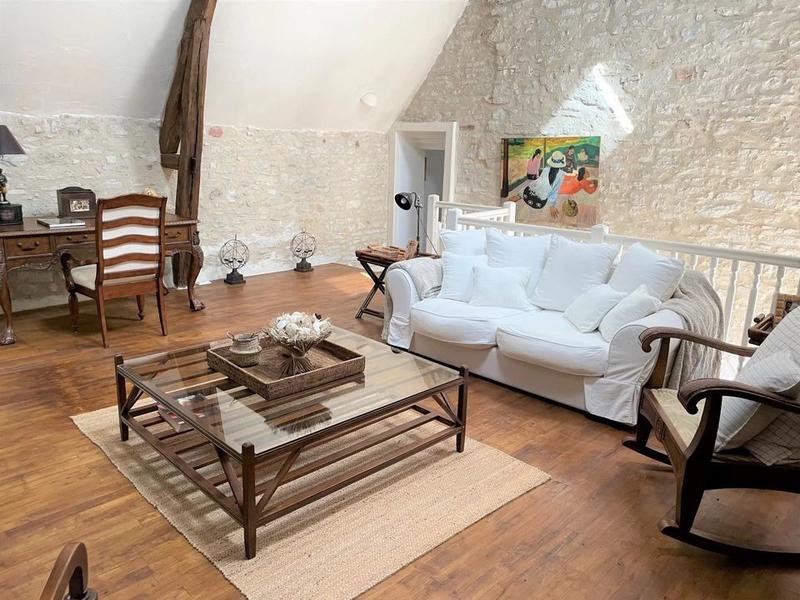 Maison de village - 209 m² - 8 pièces