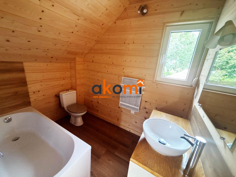 Châlet - 187 m² - 8 pièces