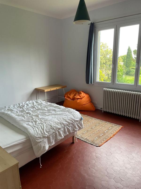 Maison - 185 m² - 7 pièces