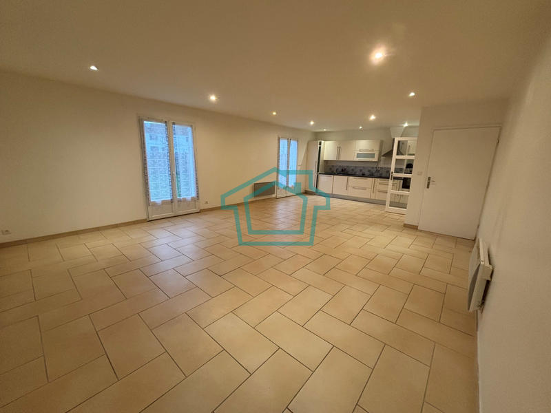 Maison - 135 m² - 5 pièces