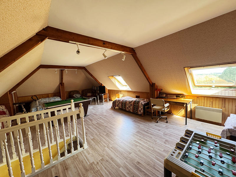 Maison - 151 m² - 6 pièces