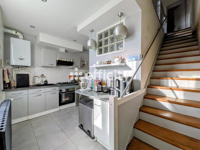 Maison - 73 m² - 4 pièces