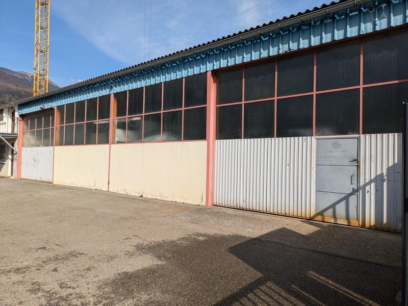 Entrepôt - 150 m² - 1 pièce