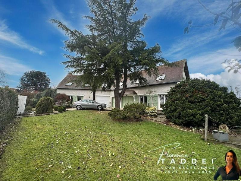 Maison - 200 m² - 7 pièces