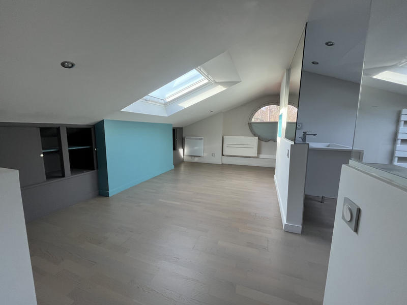 Maison - 90 m² - 3 pièces