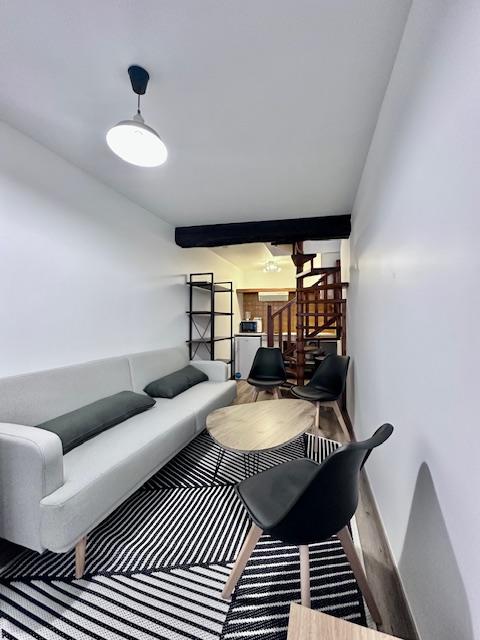 Appartement ancien - 26 m² - 1 pièce