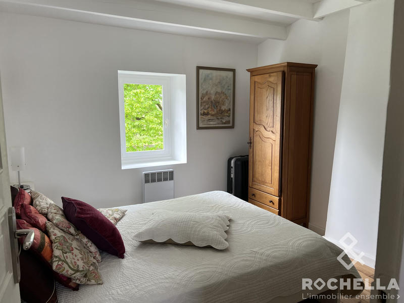 Maison - 244 m² - 8 pièces