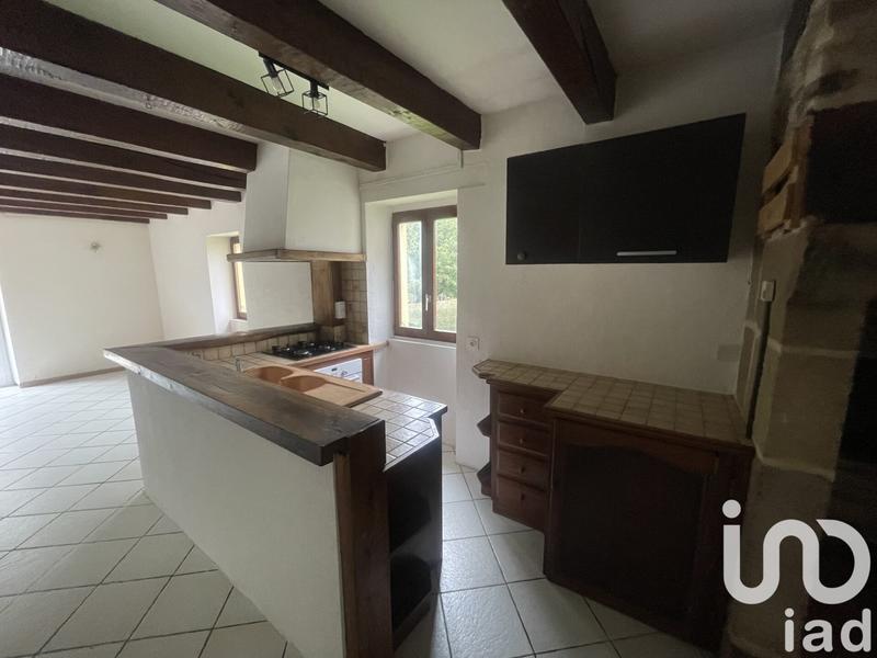 Maison - 230 m² - 8 pièces