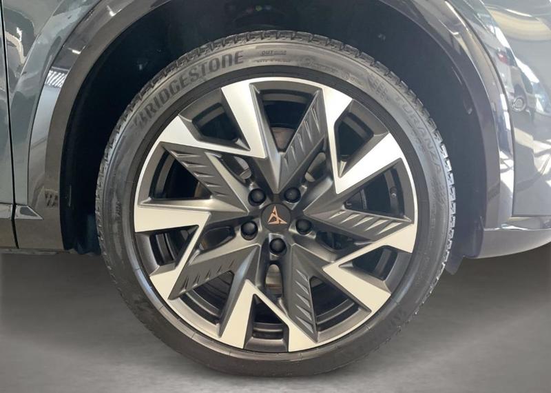 Cupra Formentor Vz 272 Hybride Rechargeable / Camera 360° Regulateur de Distance Coffre Elec Sieges à Mémoire