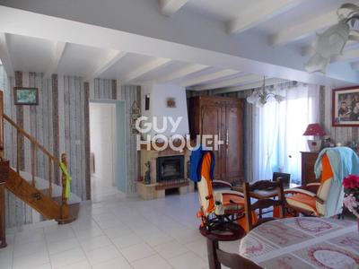 Maison - 160 m² - 6 pièces