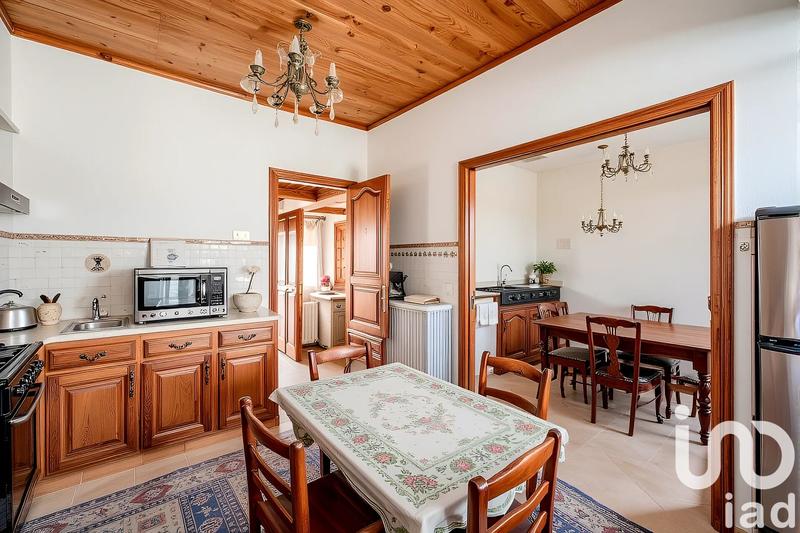 Maison - 99 m² - 5 pièces