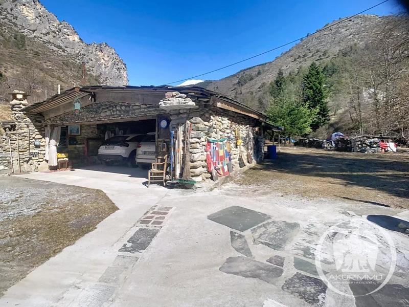 Moulin - 185 m² - 8 pièces