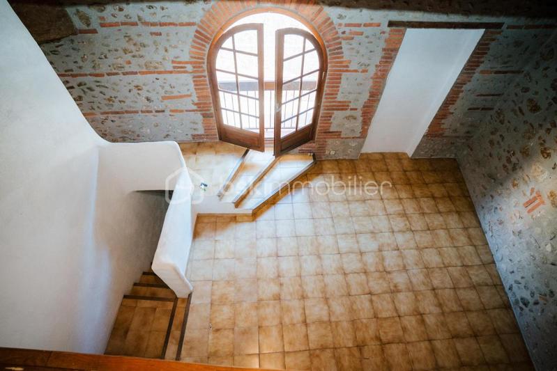 Immeuble - 270 m² - 6 pièces