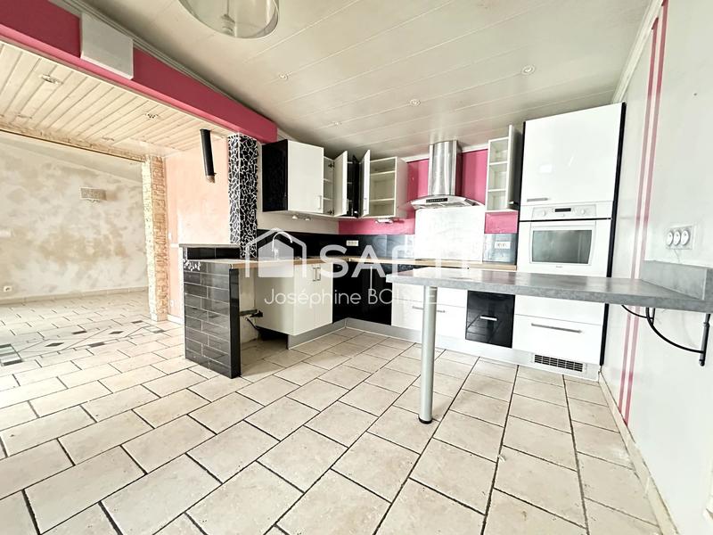 Maison - 211 m² - 11 pièces