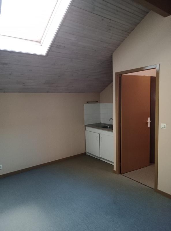 Appartement - 194 m² - 9 pièces