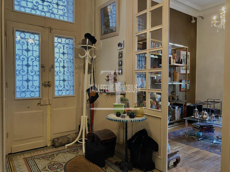 Maison - 172 m² - 8 pièces