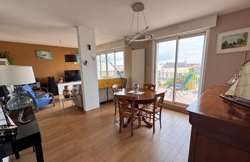 Appartement - 75 m² - 4 pièces