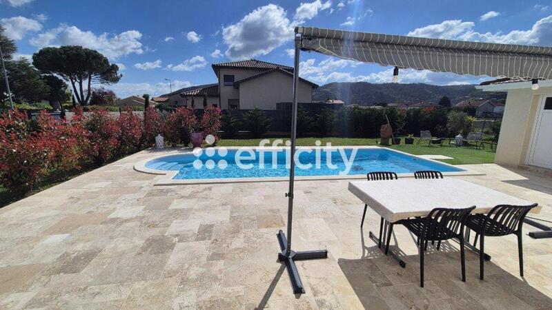 Pavillon - 145 m² - 4 pièces