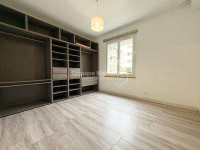 Appartement - 83 m² - 4 pièces