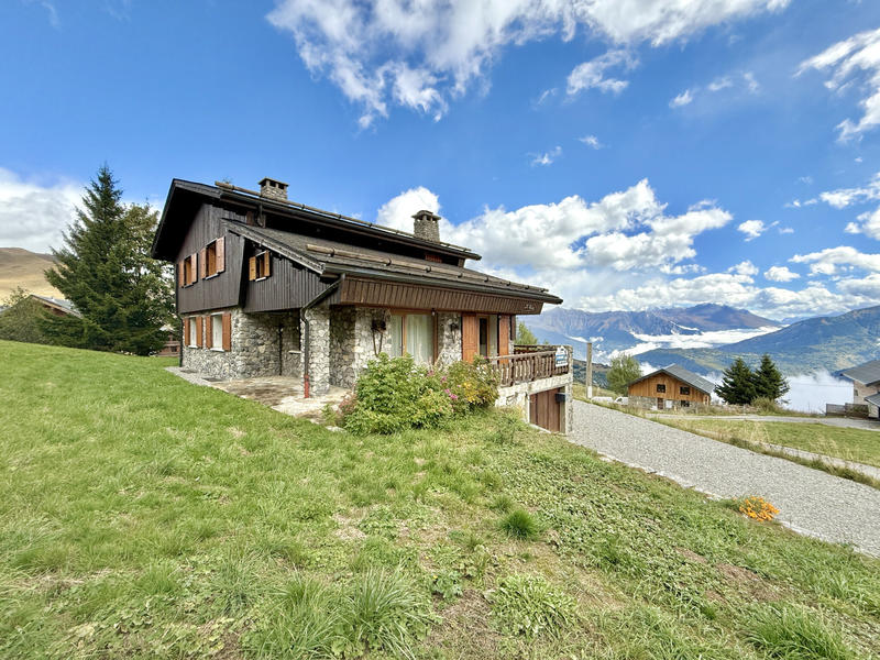 Châlet - 280 m² - 10 pièces