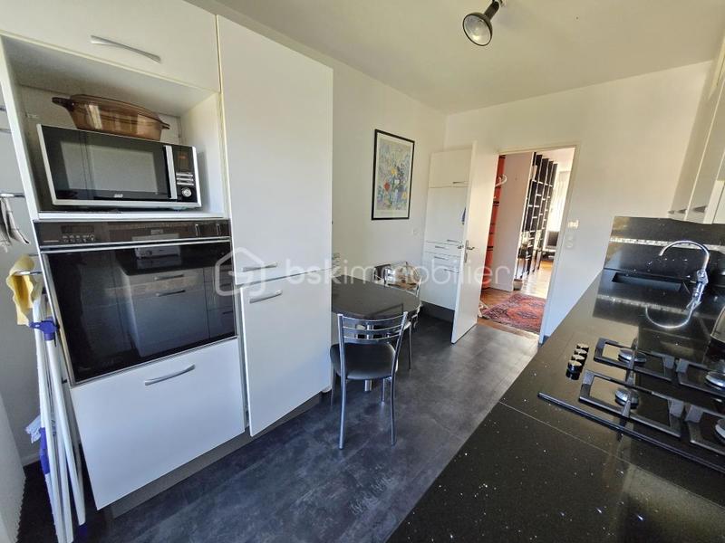 Appartement - 76 m² - 4 pièces