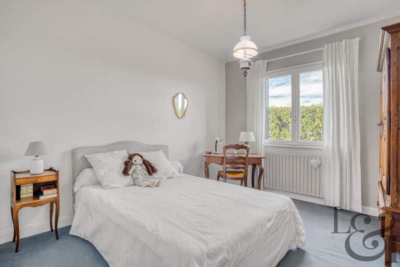 Maison - 145 m² - 6 pièces