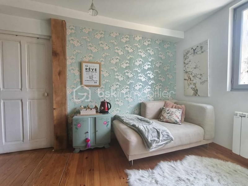 Maison - 186 m² - 7 pièces