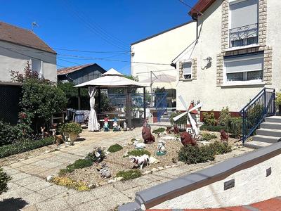 Maison - 85 m² - 3 pièces