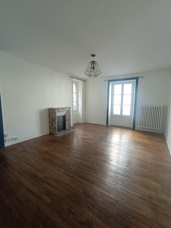 Appartement - 93 m² - 4 pièces
