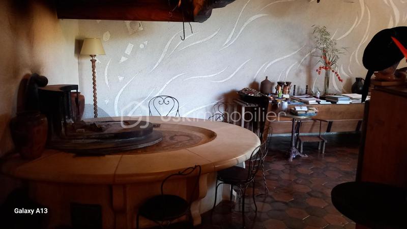 Demeure - 310 m² - 8 pièces