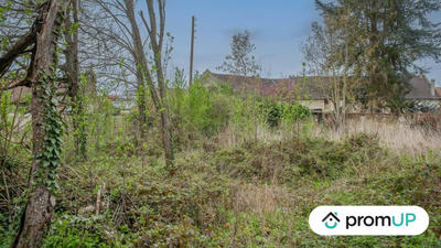 Terrain - 1 049 m²