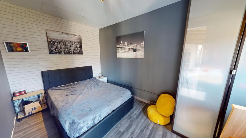 Maison - 204 m² - 8 pièces