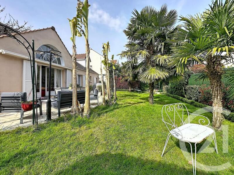 Maison - 170 m² - 6 pièces