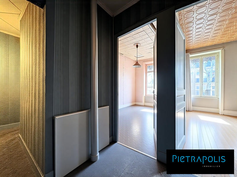 Appartement - 88 m² - 4 pièces