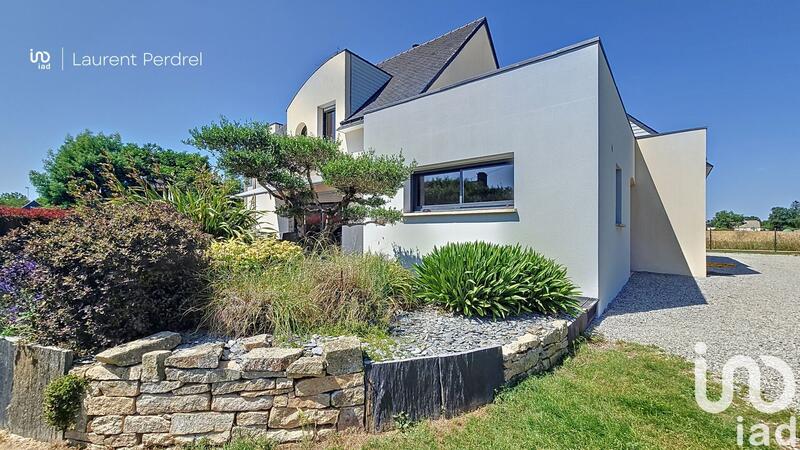 Maison - 147 m² - 7 pièces