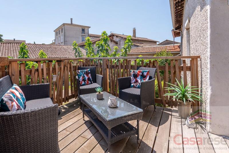 Maison - 180 m² - 6 pièces